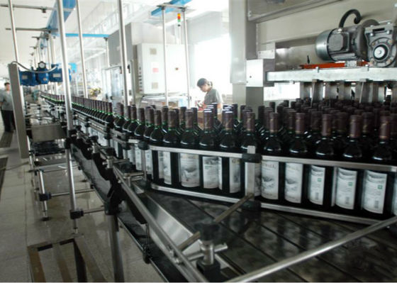 चीन अंगूर / रेड वाइन उत्पादन लाइन स्वत: पैकिंग उच्च क्षमता संदेश आपूर्तिकर्ता